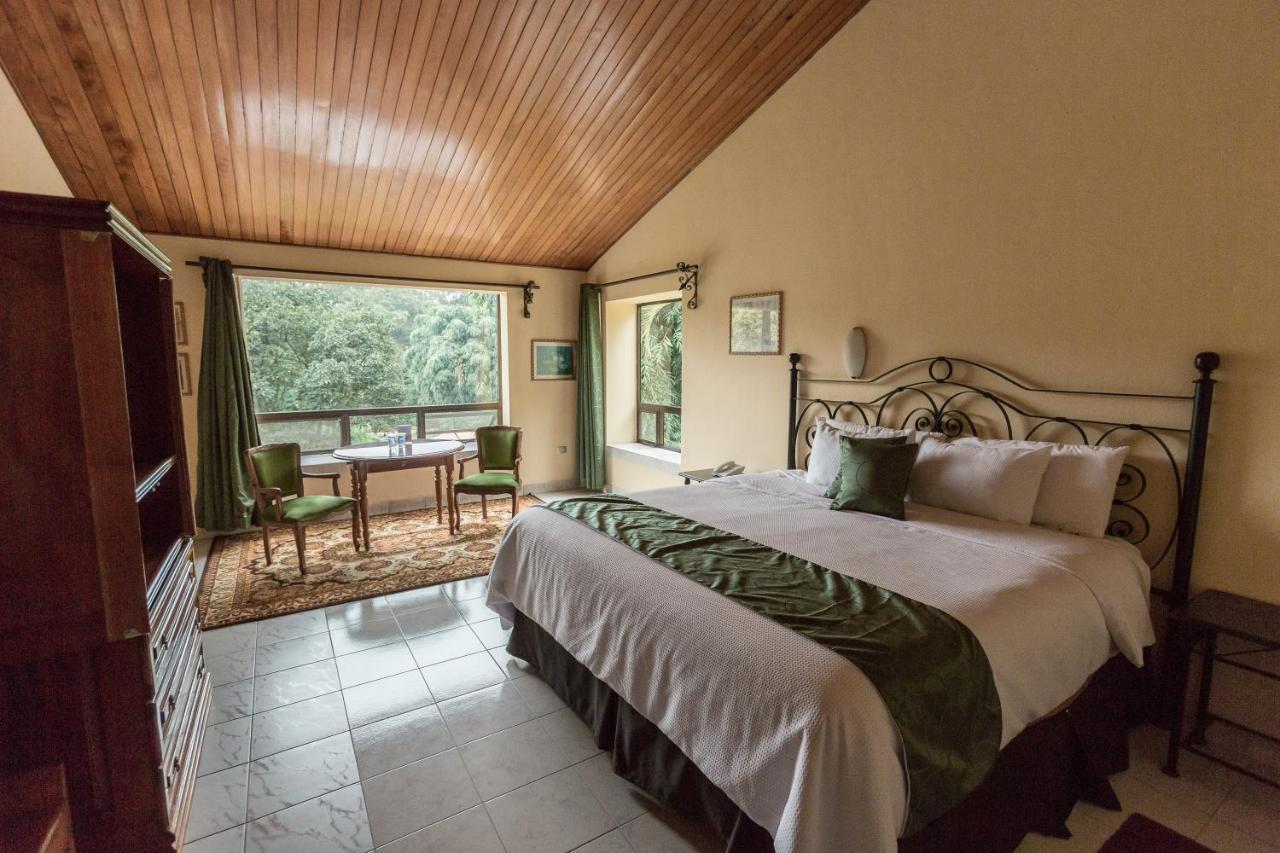 Park Hotel Santa Cruz Verapaz Екстер'єр фото