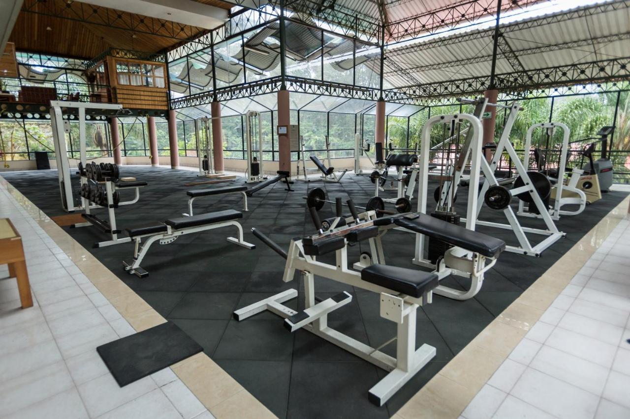 Park Hotel Santa Cruz Verapaz Екстер'єр фото