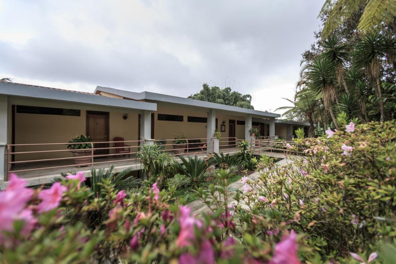 Park Hotel Santa Cruz Verapaz Екстер'єр фото