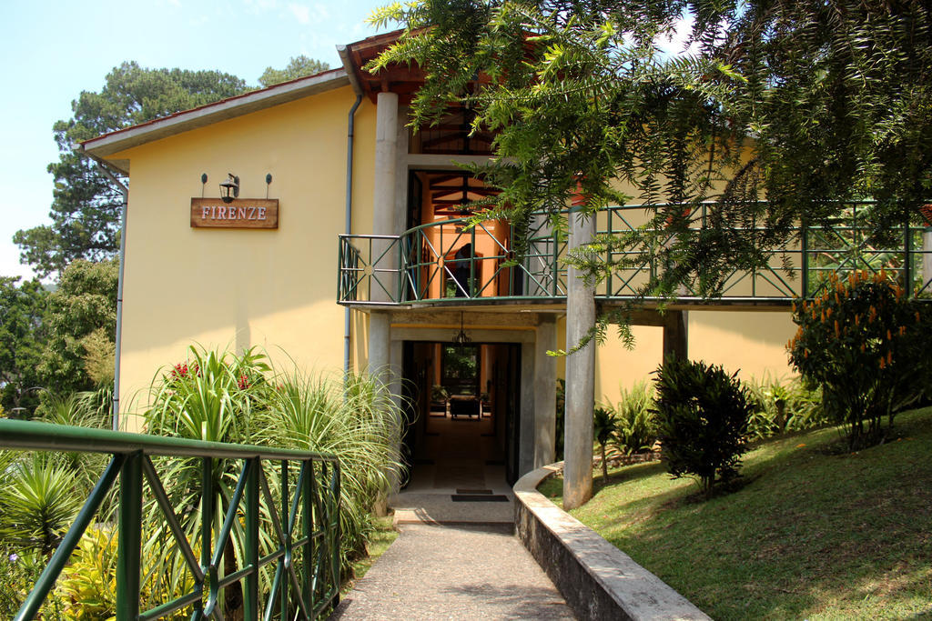 Park Hotel Santa Cruz Verapaz Екстер'єр фото